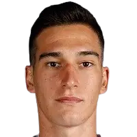 Adrian Gómez
