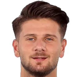 Çınar Tarhan