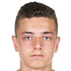 Fisnik Asllani