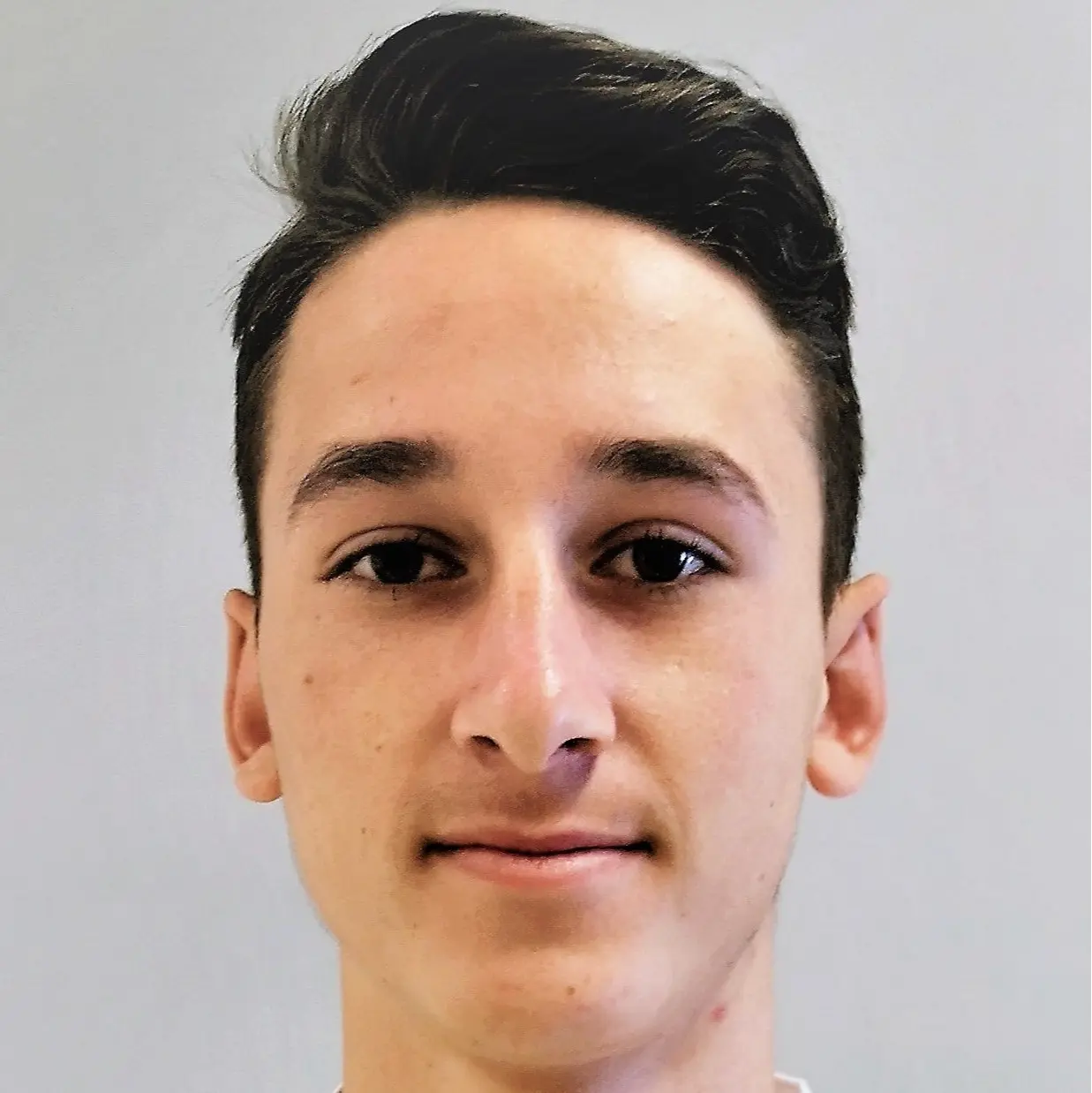 Alin Razvan·Fica