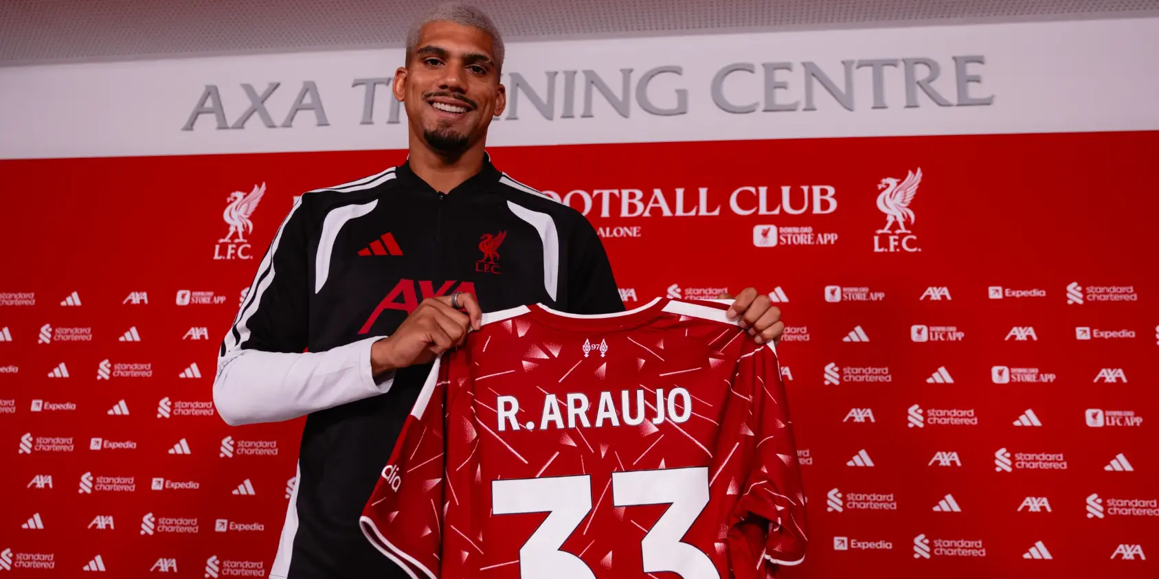 Opción de compra de 55 millones de euros: el capitán del Barcelona Ronald Araujo ficha por el Liverpool